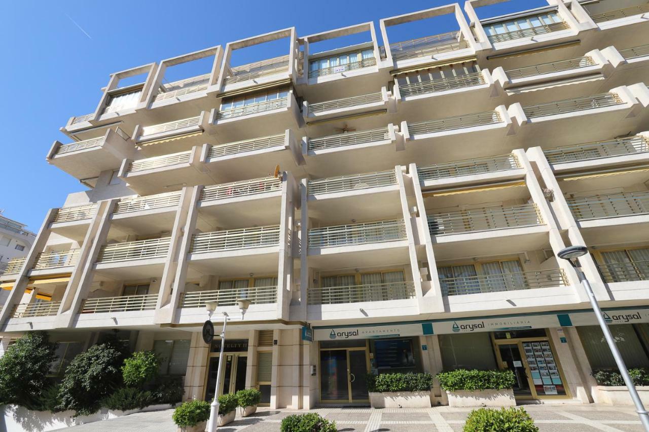 Costa Daurada Apartaments ซาลอว์ ภายนอก รูปภาพ